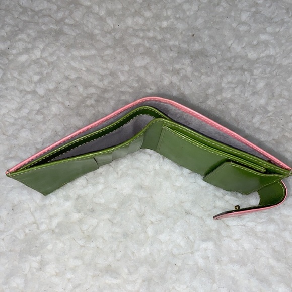 Kate Spade Wallet - Picture 6 of 6